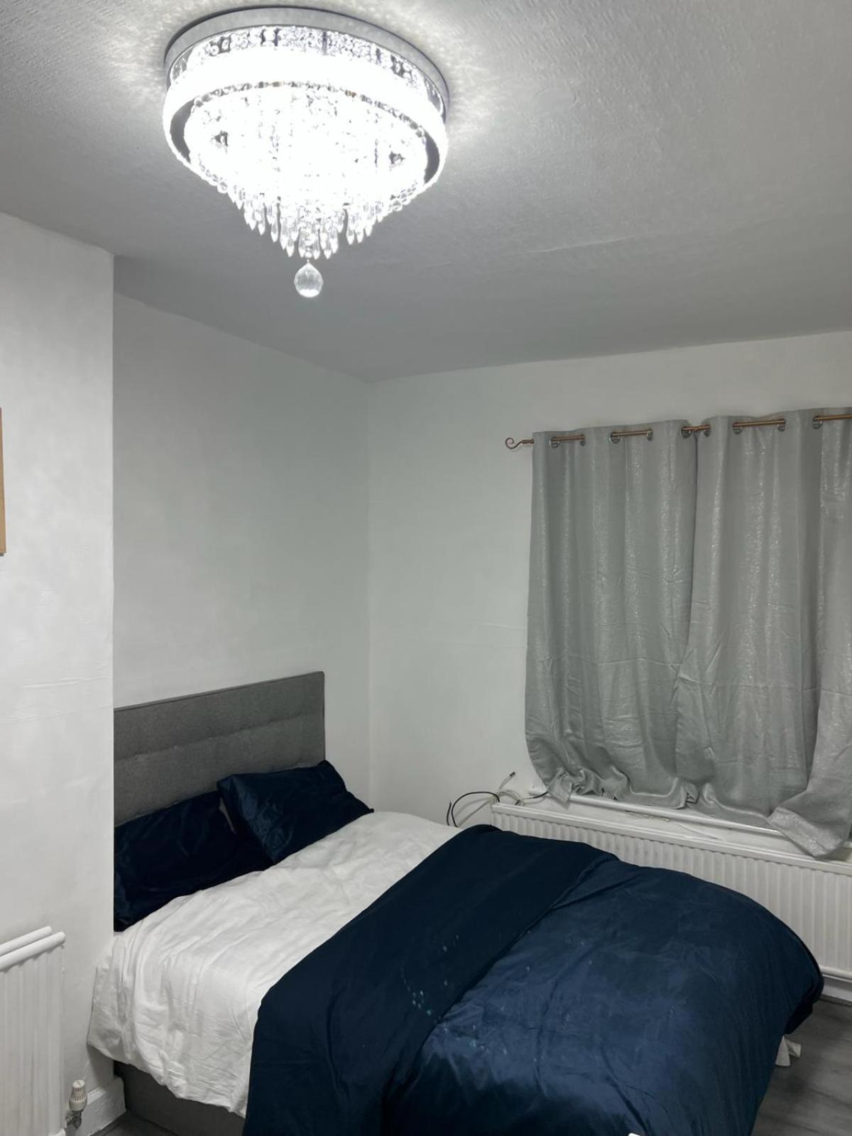 Kosy Roomz Welling 외부 사진